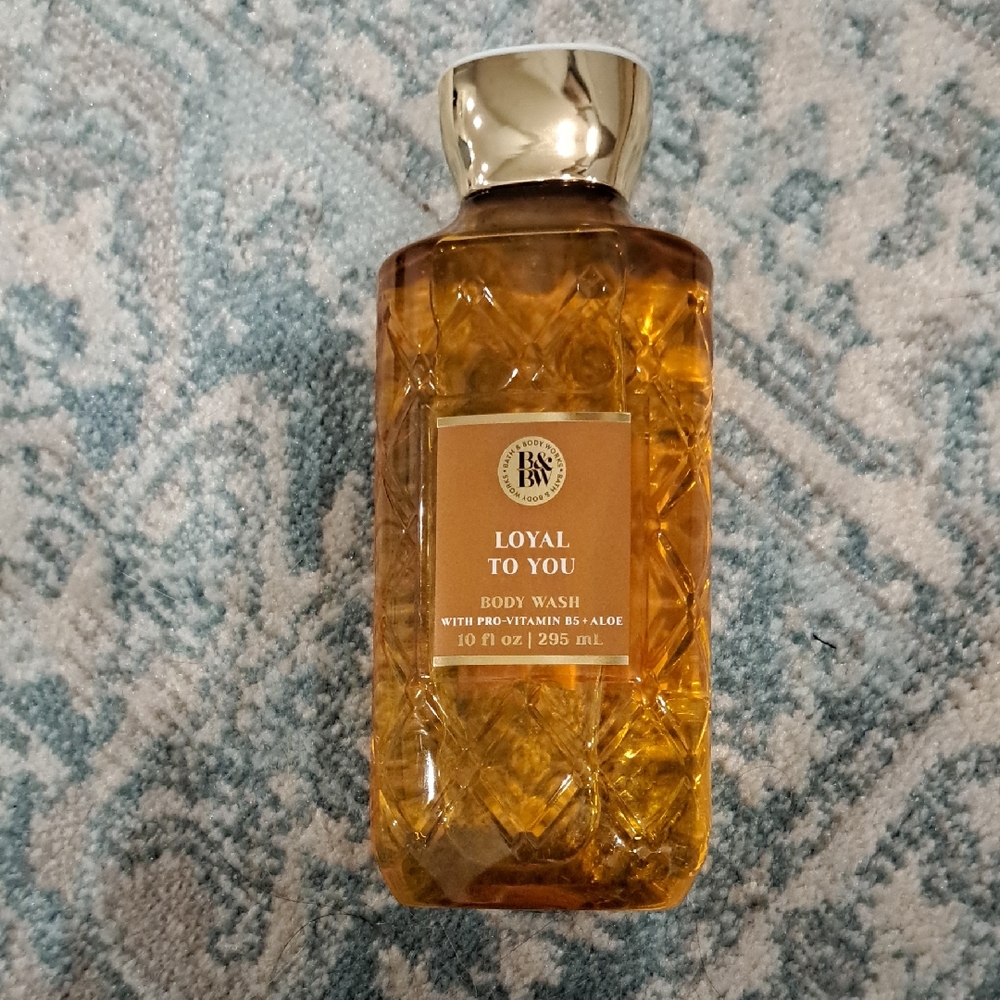 NEW Bath & Body Works Loyal To You Body Wash